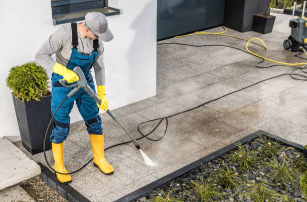 Why Choose Our Certified Pressure Washing Experts for Your Project Needs in Columbus, MT?